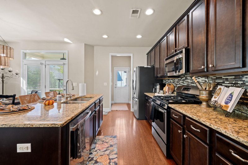 Property image 5 of 103 Green Grass Road in The Ponds, Summerville, SC 29483