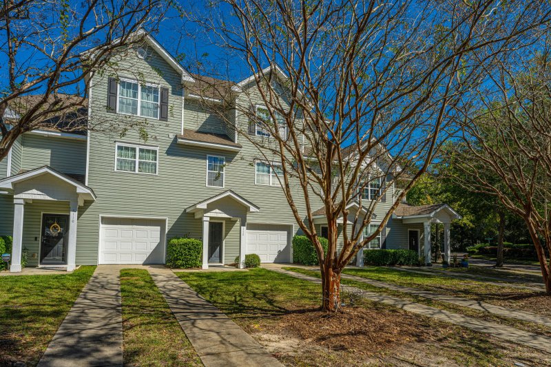 Property image 4 of 4112 Veritas Street in Ashley Park, Charleston, SC 29414