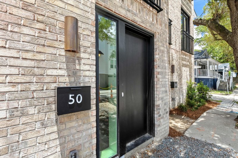 Property image 3 at 50 Cooper Street, Charleston, SC 29403
