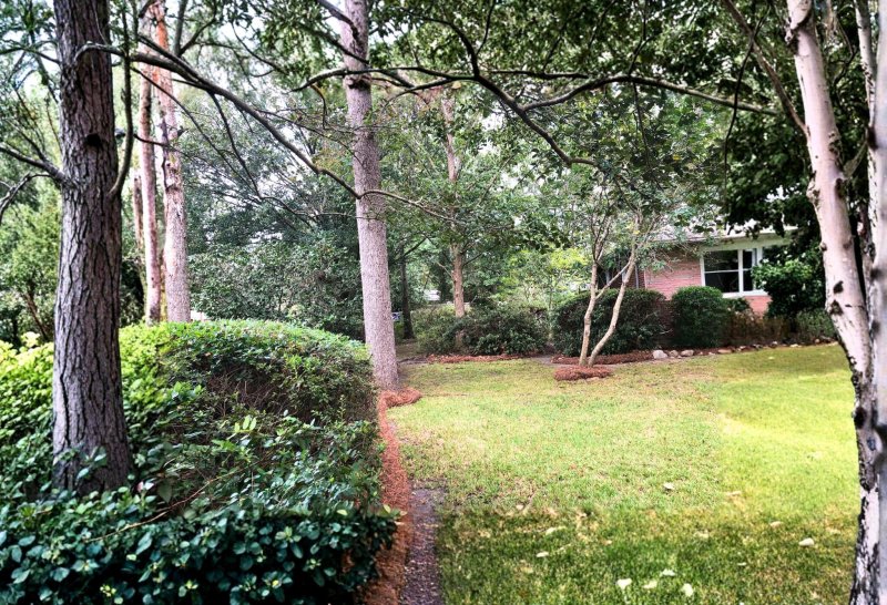 Property image 3 of 2762 Mawood Avenue in Midland Park, North Charleston, SC 29406