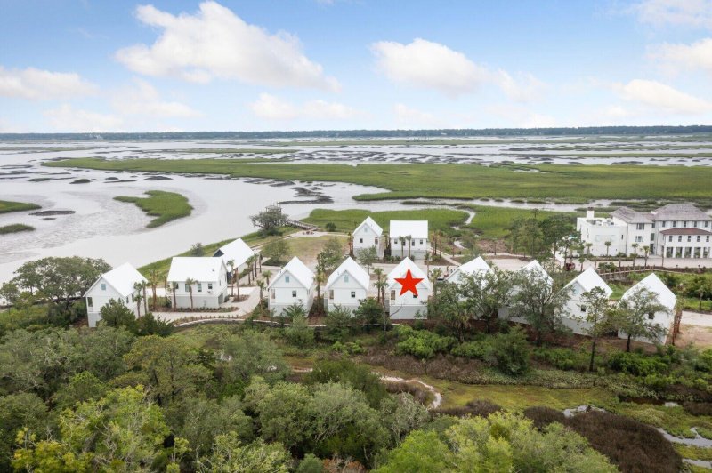 Property image 3 of 3039 Southerly Way in Kiawah River, Johns Island, SC 29455
