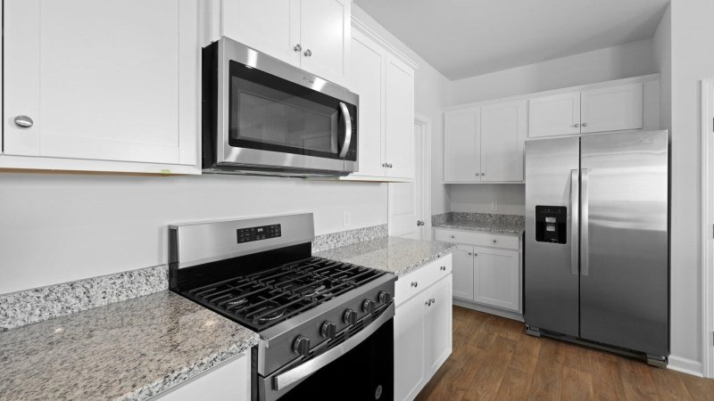 Property image 5 of 764 Long Bluff Road in Cane Bay Plantation, Summerville, SC 29486