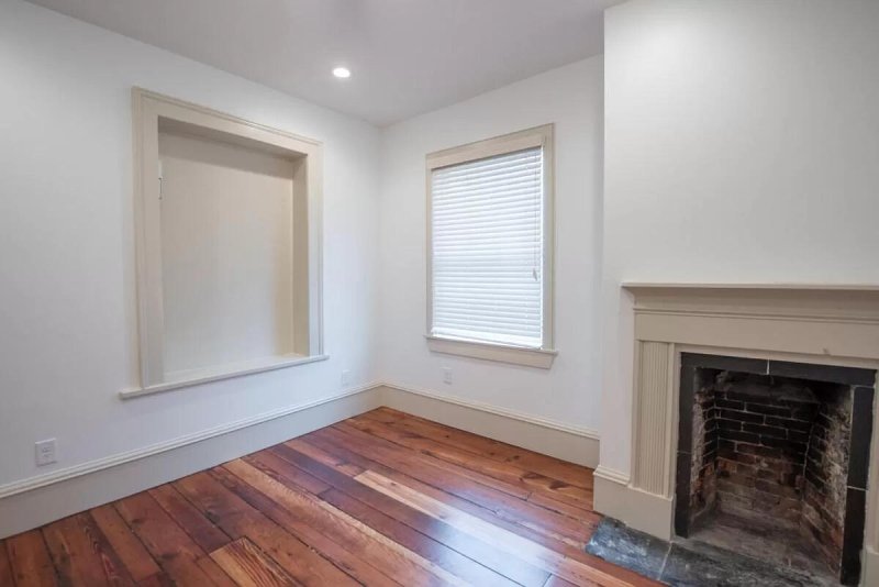 Property image 5 of 35 Society H in Ansonborough, Charleston, SC 29401