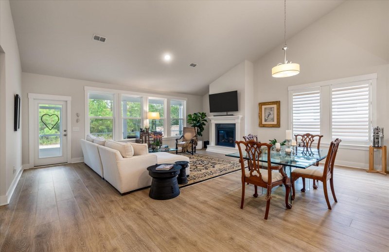 Property image 3 of 178 Wappoo Trace Lane in Cane Bay Plantation, Summerville, SC 29486