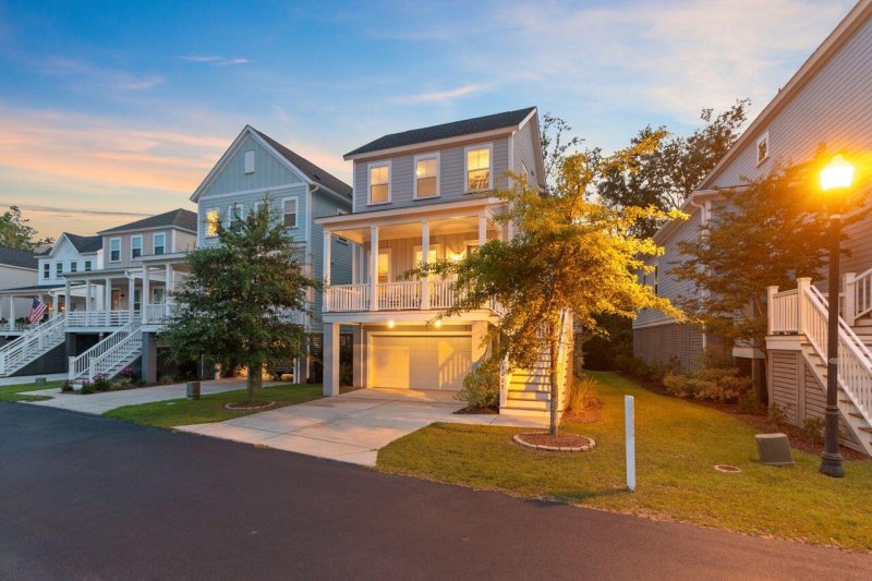 Property image 4 of 3008 Evening Tide Drive in Bowen, Hanahan, SC 29410