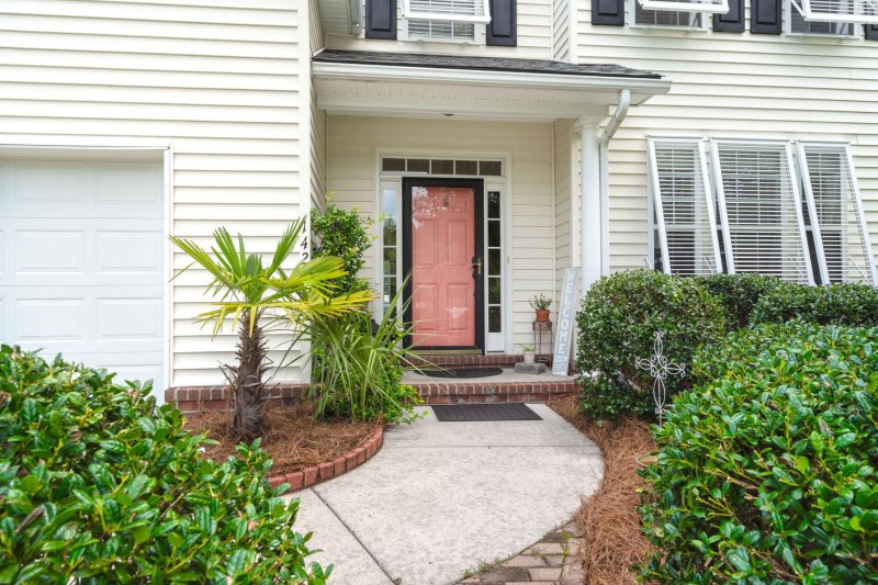 Property image 3 of 142 Dominion Court in Shadowmoss, Charleston, SC 29414