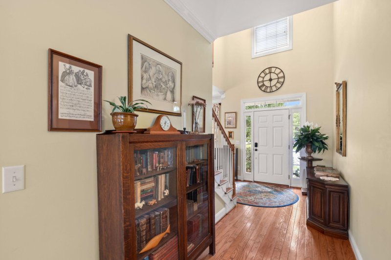 Property image 5 of 142 Dominion Court in Shadowmoss, Charleston, SC 29414