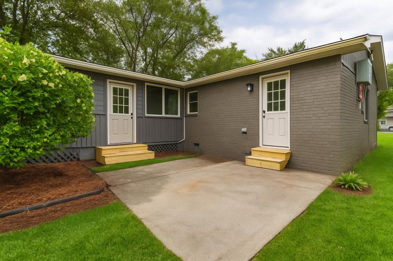 Property image 4 of 1320 Bresee Street in Greencrest, Charleston, SC 29412