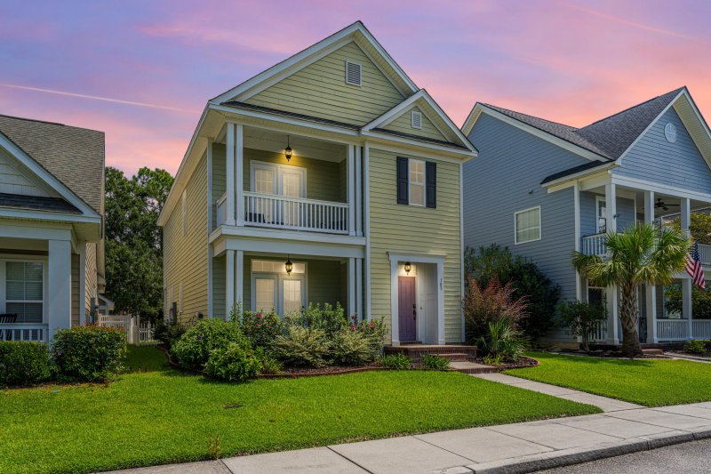 103 Blue Bonnet Street