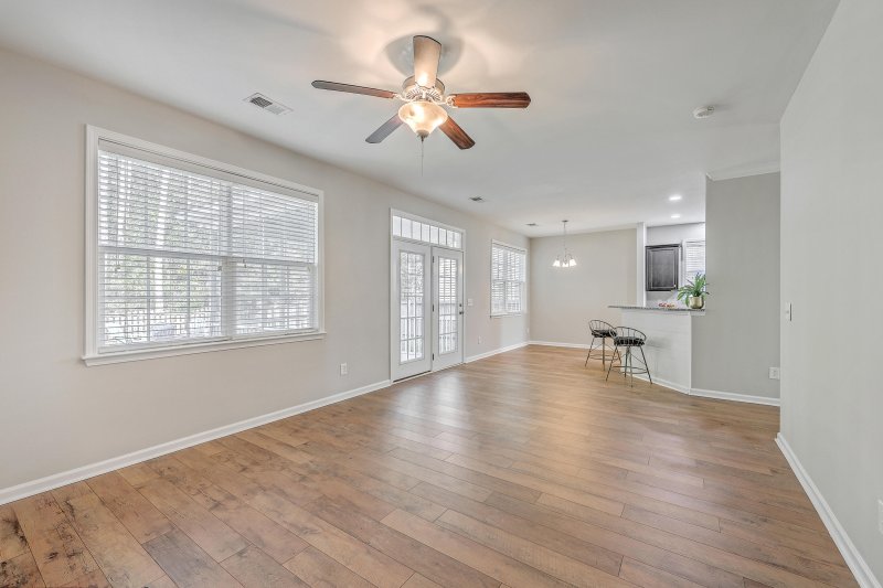 Property image 5 of 463 Foxbank Plantation Boulevard in Foxbank Plantation, Moncks Corner, SC 29461