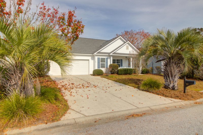 Property image 3 of 165 Highwoods Plantation Avenue in Highwoods Plantation, Summerville, SC 29485