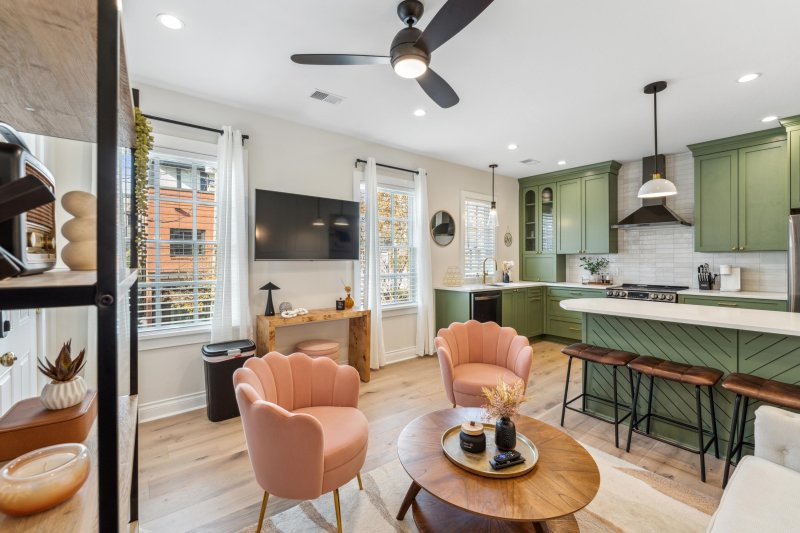 Property image 5 at 185 Saint Philip Street B, Charleston, SC 29403