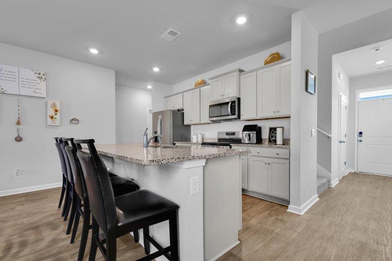 Property image 5 of 683 Ladywood Drive in Cane Bay Plantation, Summerville, SC 29486