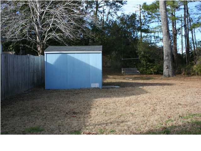Property image 3 at 128 Knightsbridge Drive, North Charleston, SC 29420