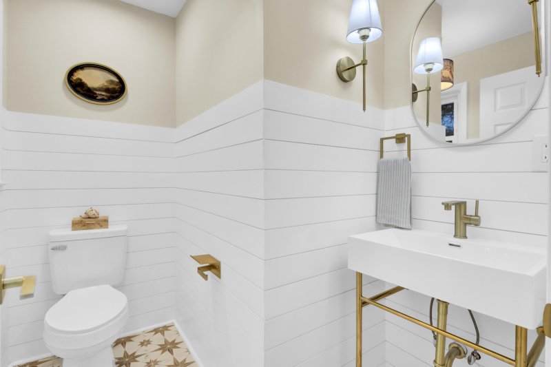 Property image 4 of 6008 Rembert Drive in Belvedere Estates, Hanahan, SC 29410