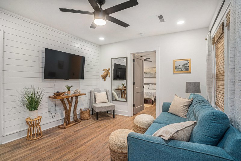 Property image 3 of 4530 Holly Street in Park Circle, North Charleston, SC 29405