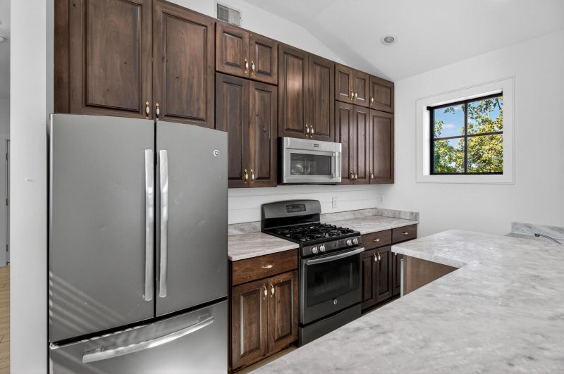 Property image 3 of 24 Line Street Street in Eastside, Charleston, SC 29403