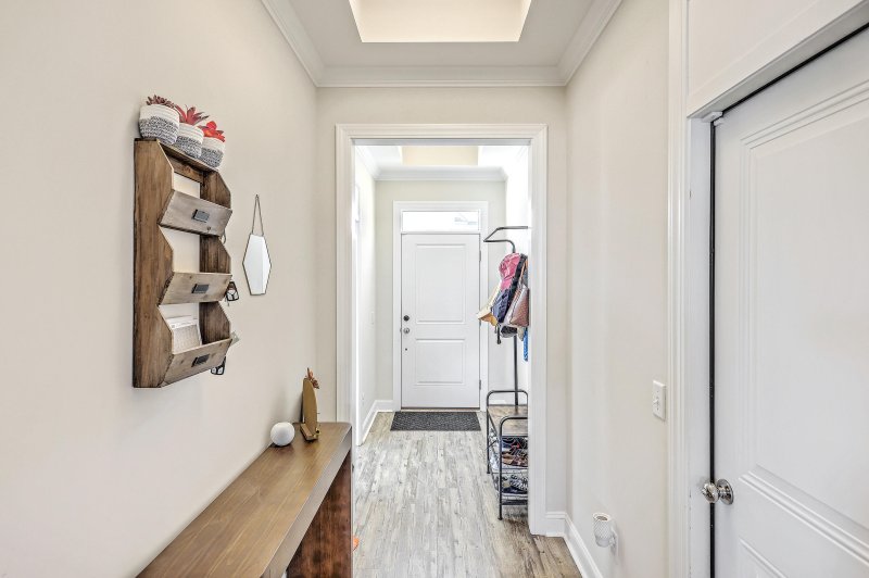 Property image 4 of 311 Coopers Hawk Drive in The Ponds, Summerville, SC 29483