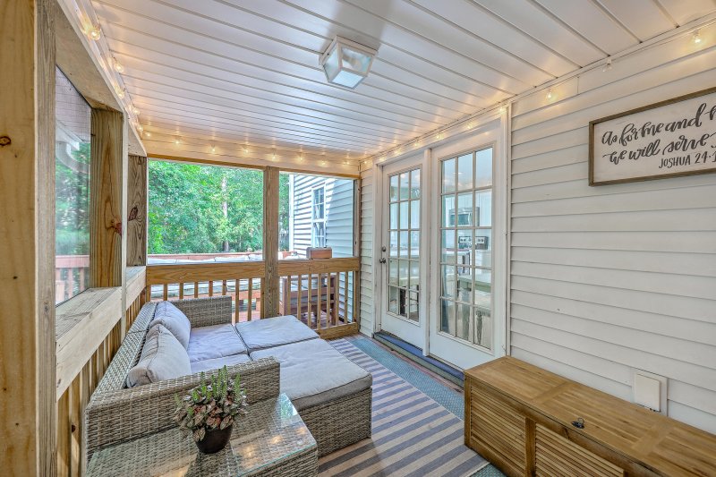 Property image 4 at 565 Tayrn Drive, Wando, SC 29492