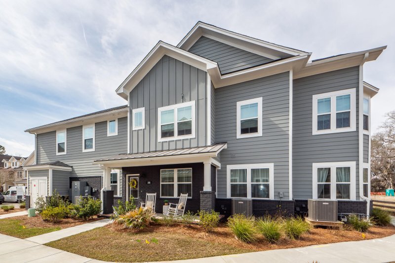 305 Flowering Peach Court 202