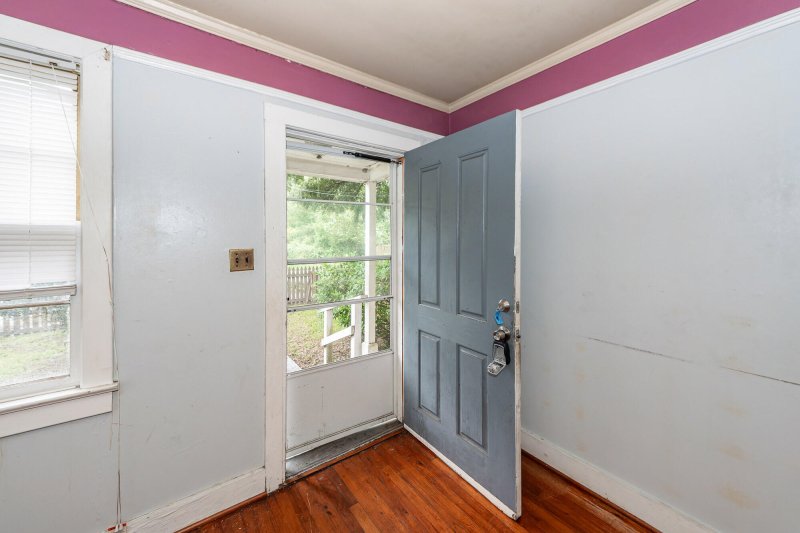 Property image 3 of 5138 Delta Street in Russelldale, North Charleston, SC 29406