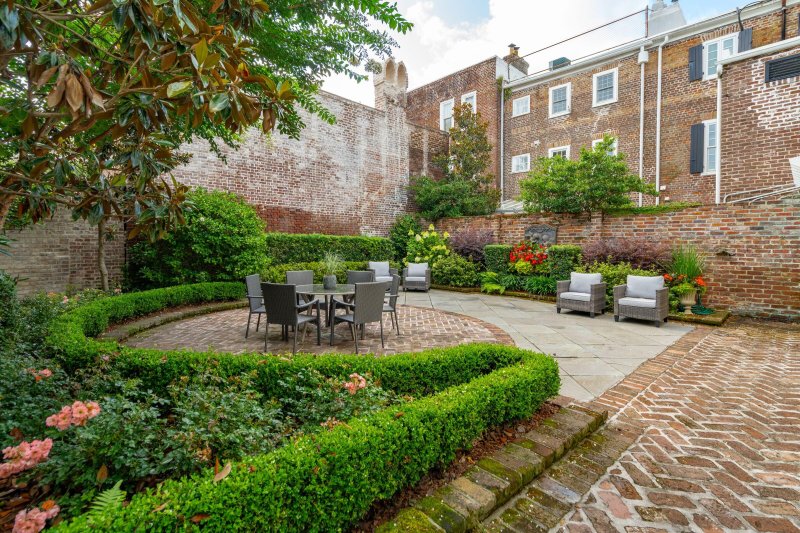 Property image 5 of 2 Bedons Alley in South of Broad, Charleston, SC 29401