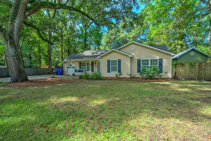 Property image 4 of 1944 Everett Street in Cedar Springs, Johns Island, SC 29455