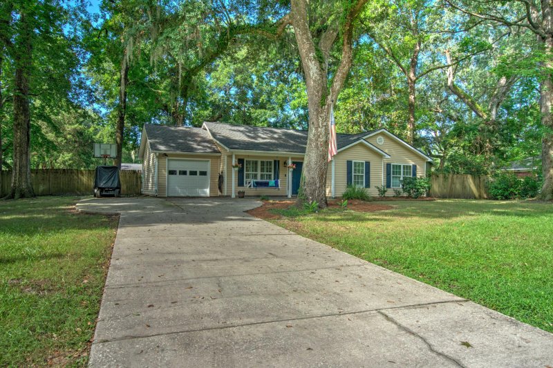 Property image 5 of 1944 Everett Street in Cedar Springs, Johns Island, SC 29455