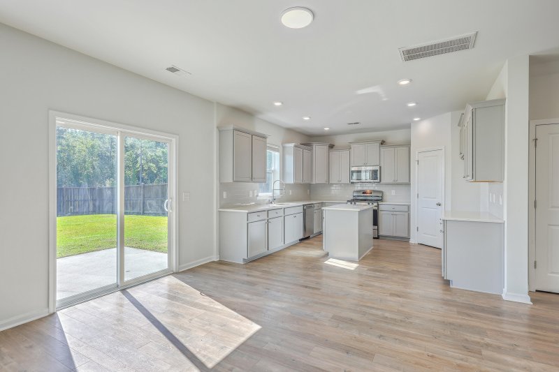 Property image 5 of 611 Squire Pope Road in Cane Bay Plantation, Summerville, SC 29486