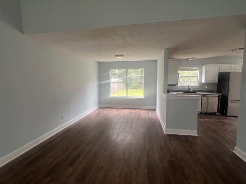 Property image 4 of 1003 Providence Way in Providence Place, Summerville, SC 29483