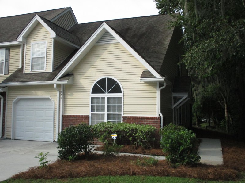 Property image 3 at 225 Darcy Avenue, Goose Creek, SC 29445