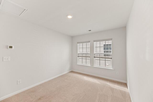 Property image 4 of 1302 Berry Grove Drive in Timber Trace, Summerville, SC 29485