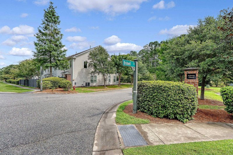 Property image 2 at 1650 Bridwell Lane, Mount Pleasant, SC 29466