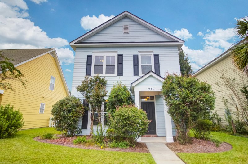 Property image 2 of 218 Trillium Avenue in White Gables, Summerville, SC 29483