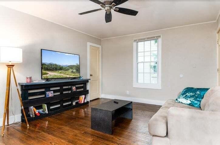 Property image 5 of 1174 Leesville Street in Park Circle, North Charleston, SC 29405