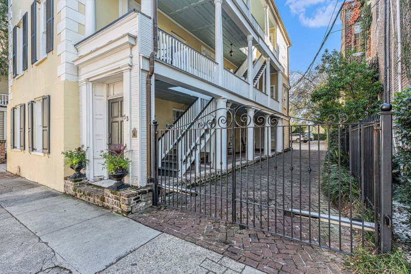 Property image 3 at 53 Hasell Street H, Charleston, SC 29401