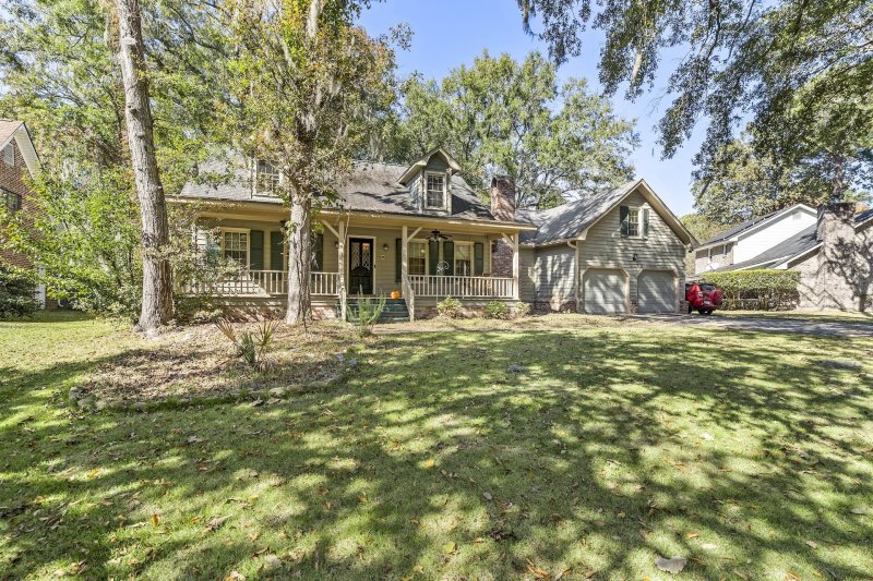 Property image 2 of 110 Bindon Circle in Archdale, North Charleston, SC 29418