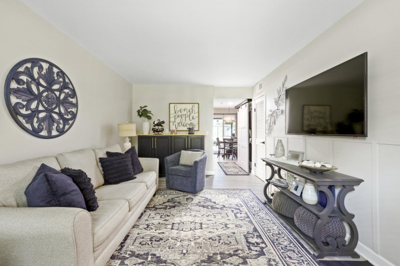 Property image 5 at 21 Rivers Point Row 9h, Charleston, SC 29412