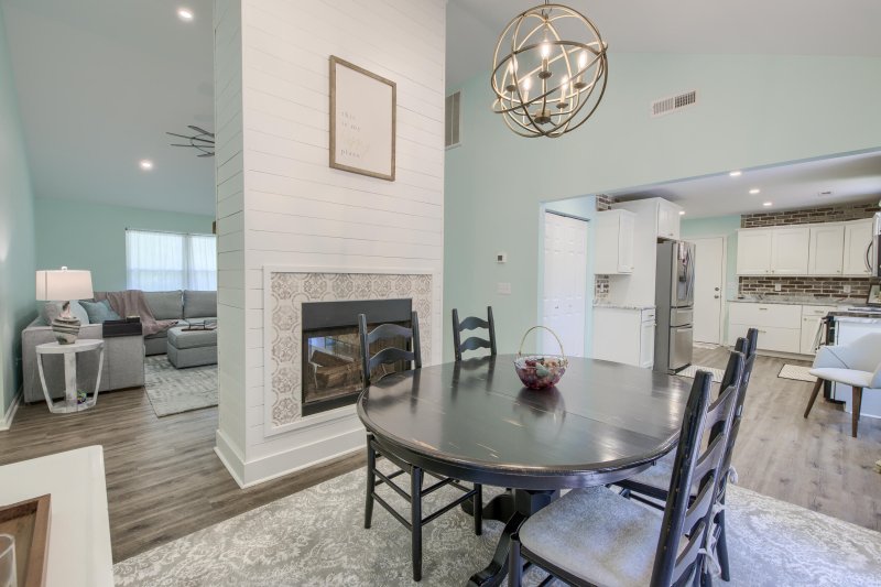 Property image 4 at 528 Castle Hall Road, Mount Pleasant, SC 29464