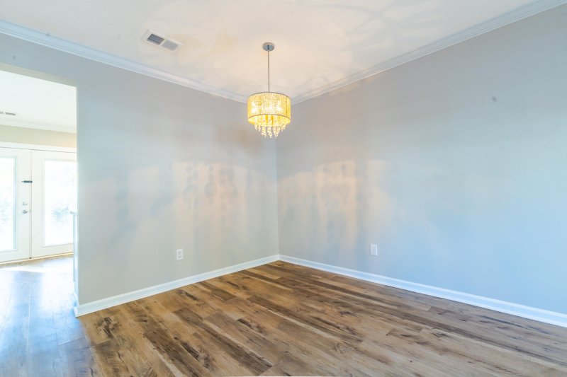 Property image 4 of 304 Elm Hall Circle in Summer Wood, Summerville, SC 29483