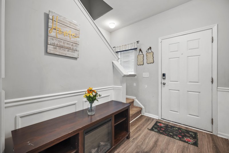 Property image 3 of 990 Augustine Court in Myers Mill, Summerville, SC 29483