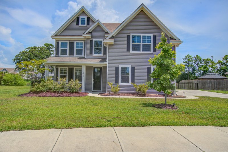 2732 Harmony Lake Drive