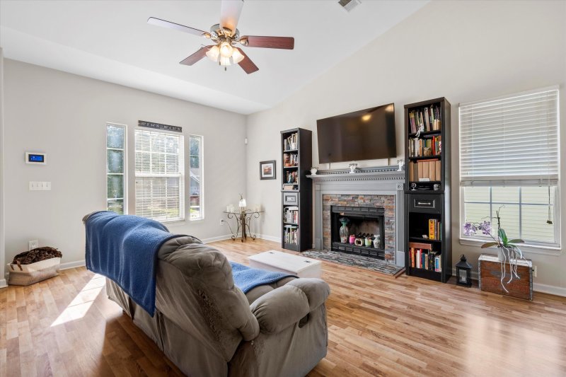 Property image 3 at 131 Ashton Drive, Goose Creek, SC 29445