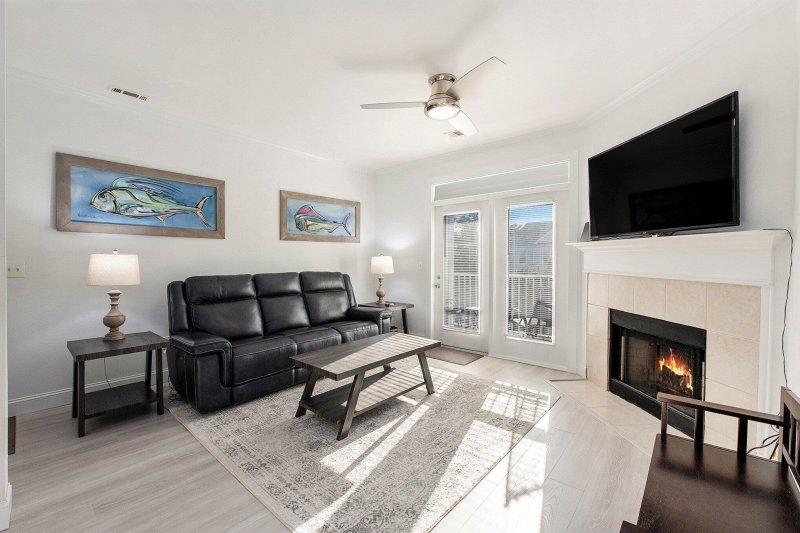 Property image 3 of 130 River Landing Drive 3302 in Daniels Landing, Charleston, SC 29492