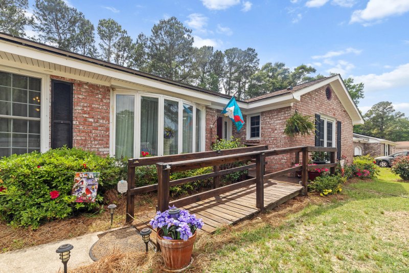 Property image 4 of 118 Driver Avenue in Corey Woods, Summerville, SC 29483