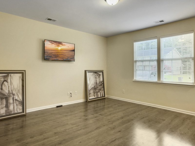 Property image 4 of 1076 Lexi Court in Oakbrook Park, Ladson, SC 29456