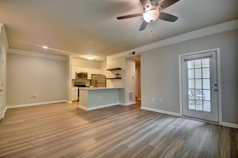 Property image 4 at 1300 Park West Boulevard 519, Mount Pleasant, SC 29466