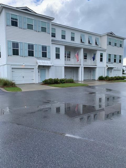 Property image 2 of 812 Kings Oak Court 2 in Governors Cay, Charleston, SC 29492