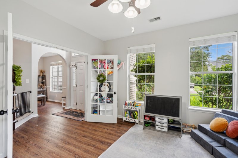 Property image 4 of 1425 Endicot Way in Park West, Mount Pleasant, SC 29466