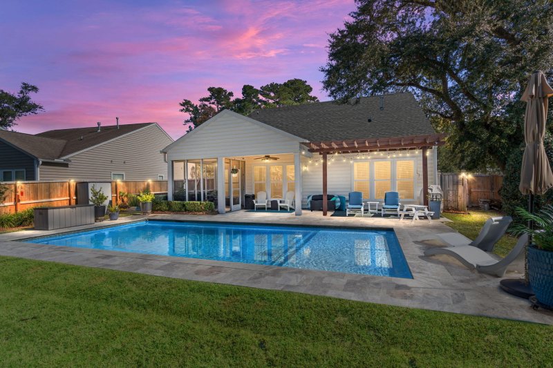 1623 Pleasant Hill Drive